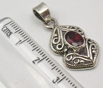 Pandantiv Argint 925 cu Garnet, 3.2 cm lungime