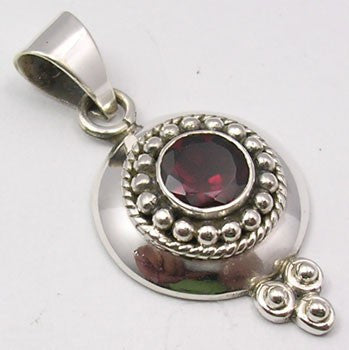 Pandantiv Argint 925 cu Garnet 3.6 cm lungime