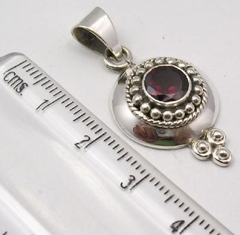 Pandantiv Argint 925 cu Garnet 3.6 cm lungime