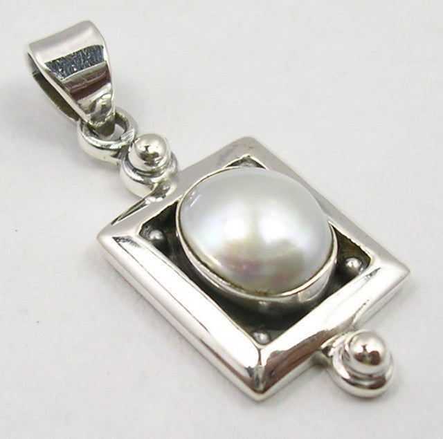 Pandantiv Argint 925 cu Perla FreshWater 3.3 cm lungime