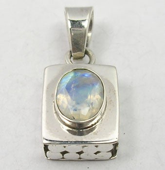 Pandantiv Argint 925 cu Piatra Lunii 2.5 cm lungime