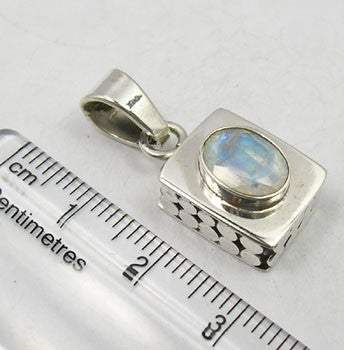 Pandantiv Argint 925 cu Piatra Lunii 2.5 cm lungime