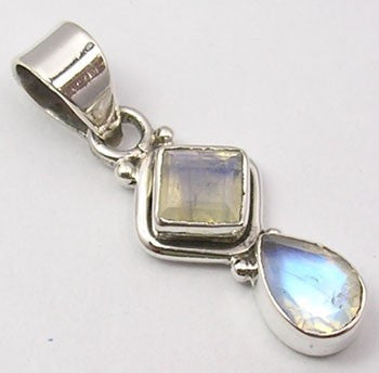 Pandantiv Argint 925 cu Piatra Lunii 3,3 cm lungime