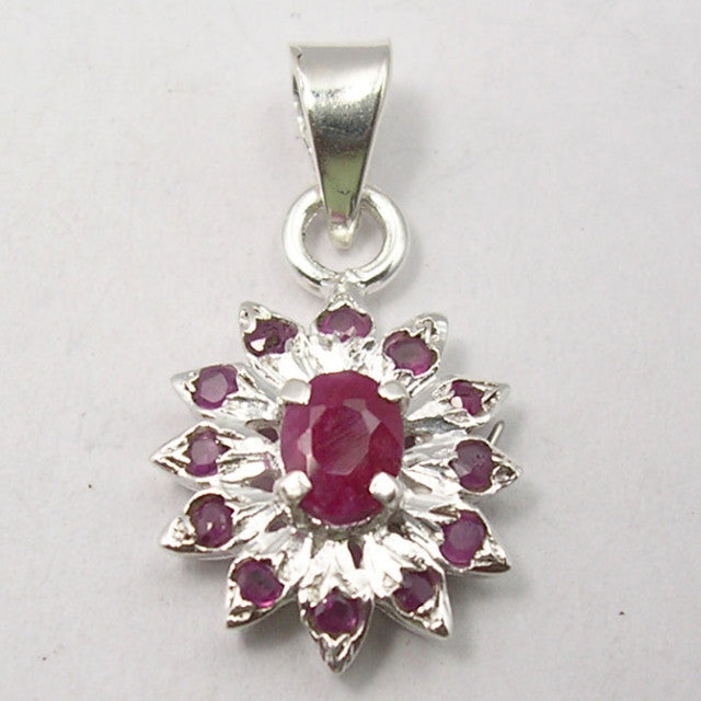 Pandantiv Argint 925 cu Rubin 2.3 cm lungime