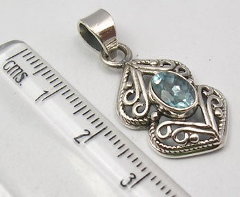 Pandantiv Argint 925 cu Topaz Albastru, 3.2 cm lungime