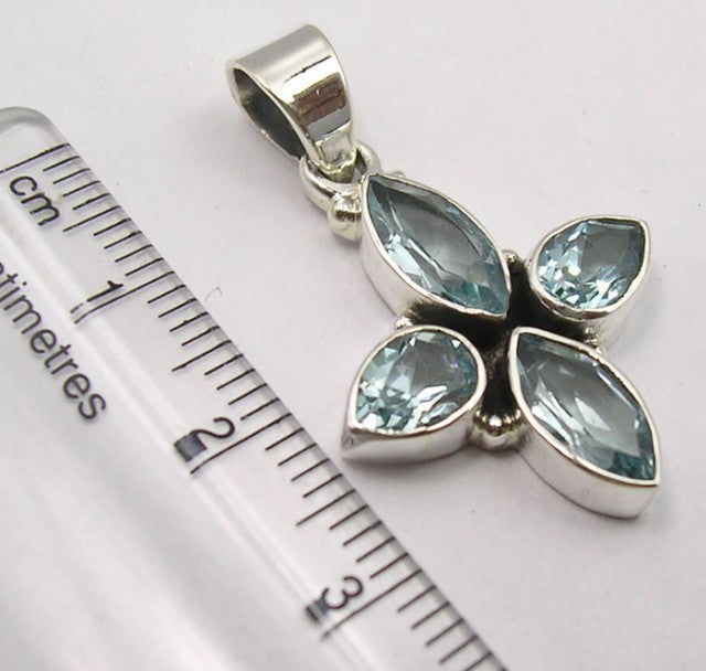 Pandantiv Argint 925 cu Topaz Albastru 3,2 cm lungime